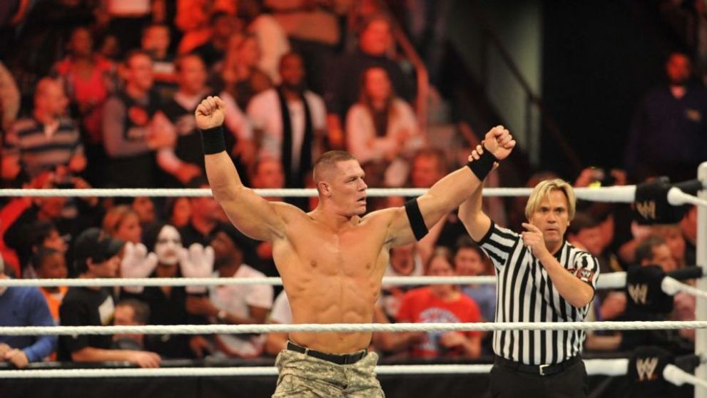 John Cena si Nikki Bella formeaza un cuplu puternic. Vezi cat de frumoasa este iubita celebrului sportiv
