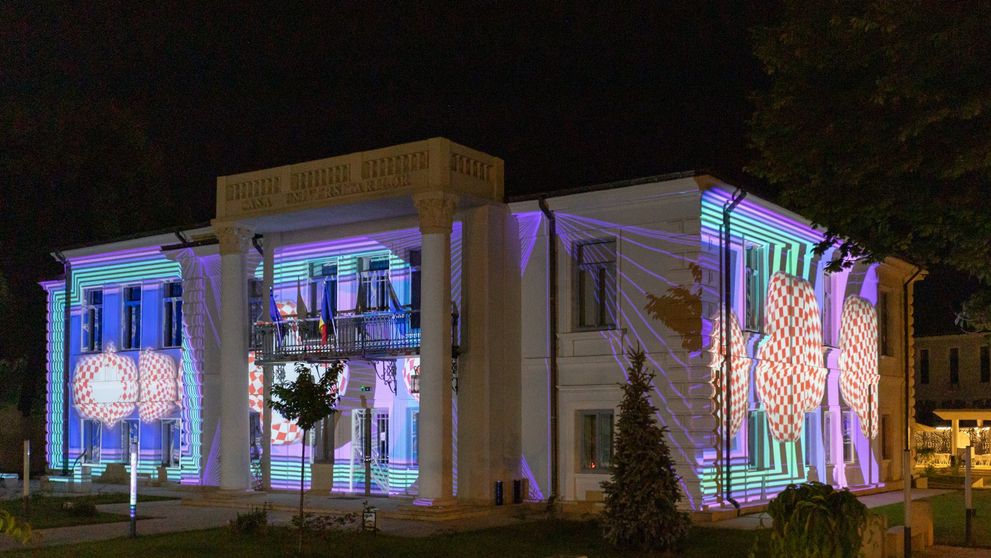 New Media District, cel mai amplu show de video mapping din țară, deschide la Romanian Creative Week 2025, în Iași, ediția aniversară a creativității europene