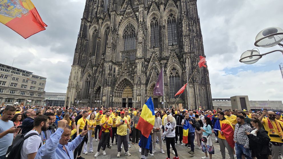 Euro-2024: Fanii români au dansat pe acordurile melodiei Ciuleandra, la Koln, pentru meciul cu Belgia-VIDEO