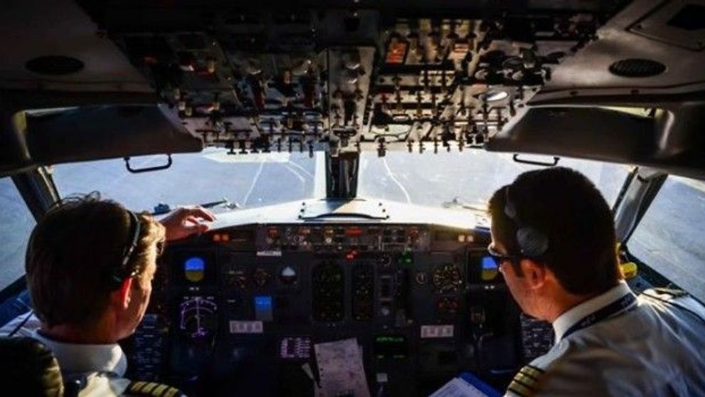 Ce isi mai uita pasagerii in avion: TOP 10 cele mai ciudate 