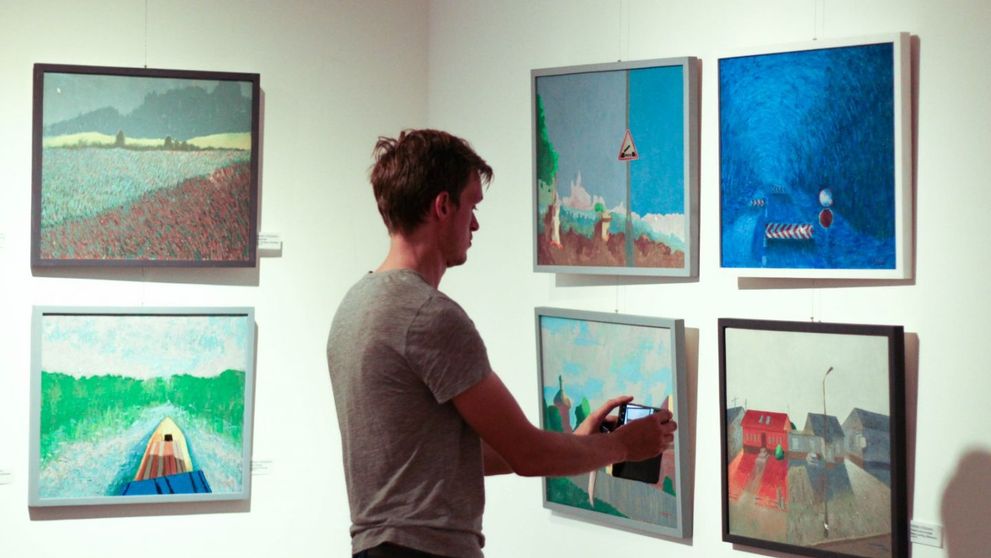 Humanity on Display, expoziția care rescrie povestea umanității, la Romanian Creative Week
