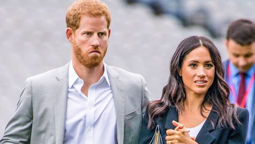 Meghan și Harry au adoptat un labrador și l-au botezat ca pe moneda din Botswana