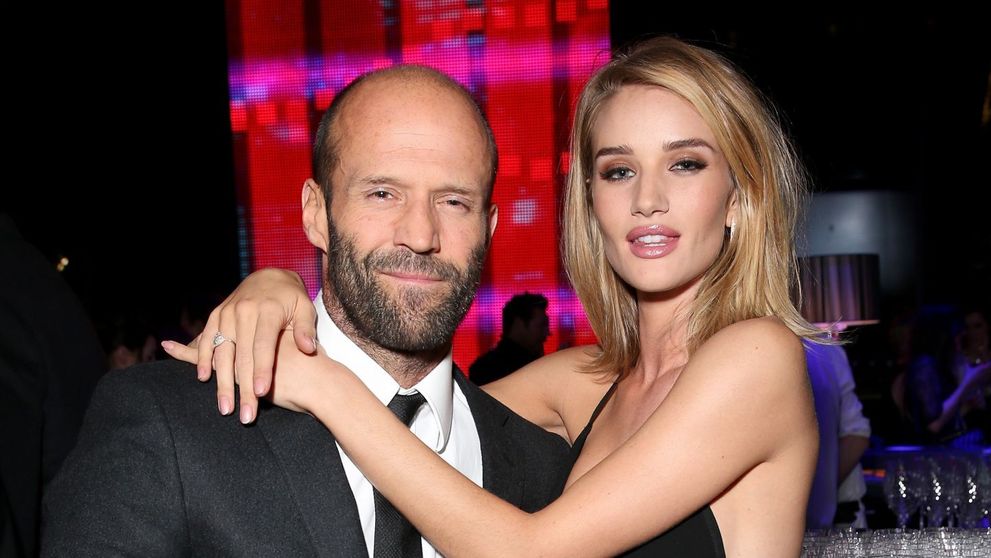 O nouă provocare online cucerește internetul. Jason Statham a intrat în joc (VIDEO)