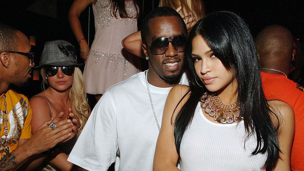 P. Diddy, gest halucinant în sala de judecată! Ce a făcut rapperul când i-a fost difuzat clipul în care își bate cu bestialitate fosta iubită VIDEO