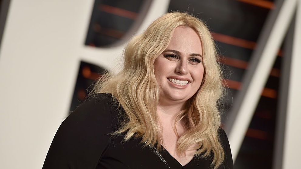 Rebel Wilson se bucură de noua siluetă în ținute incendiare. Imaginea cu care și-a surprins fanii