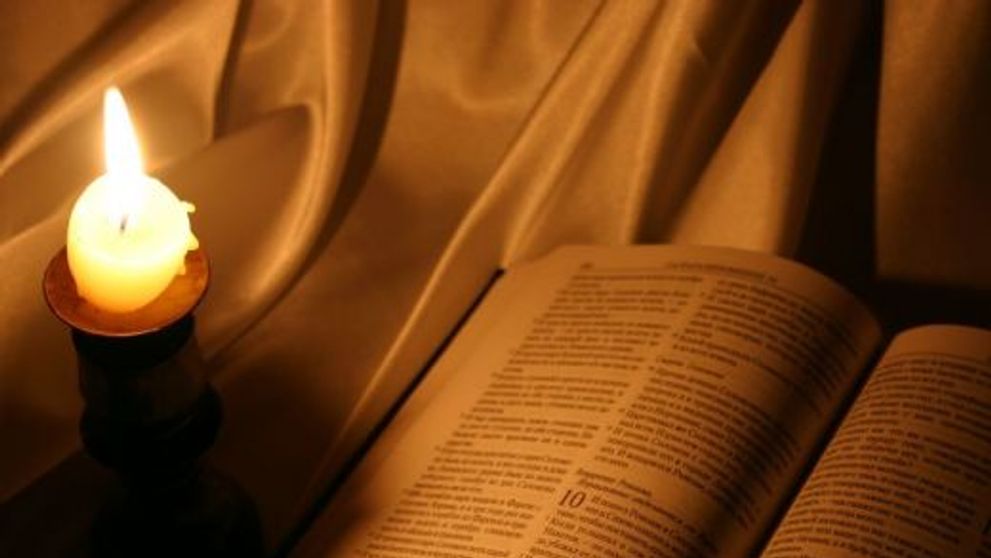 Curiozitati: Biblia pe telefoanele mobile ale rusilor ortodocsi