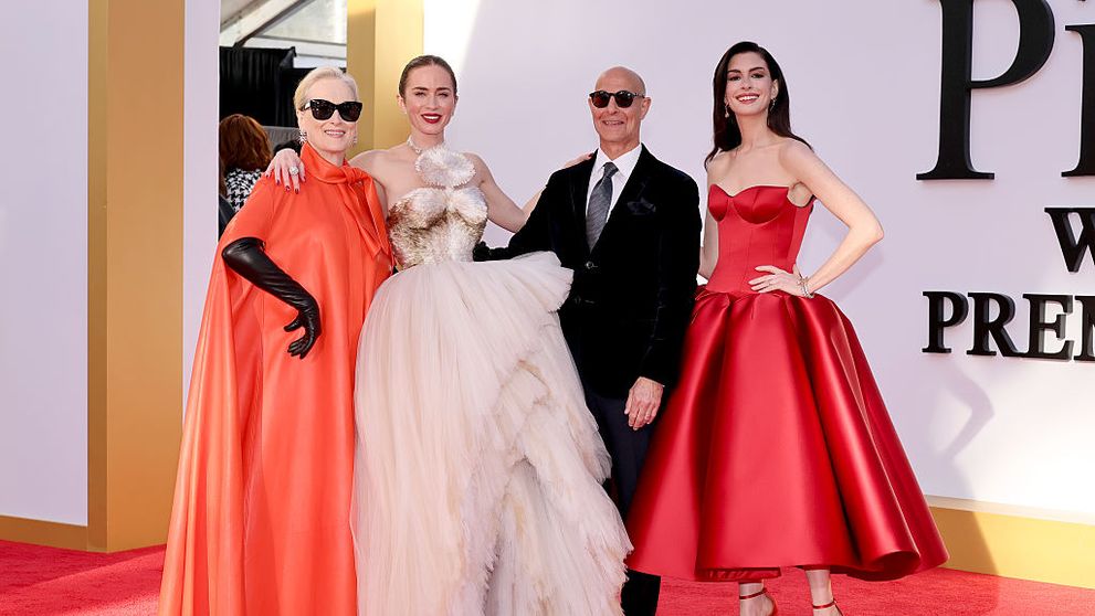 20 de ani mai târziu, „The Devil Wears Prada” revine pe covorul roșu: Anne Hathaway pare că nu a îmbătrânit un an
