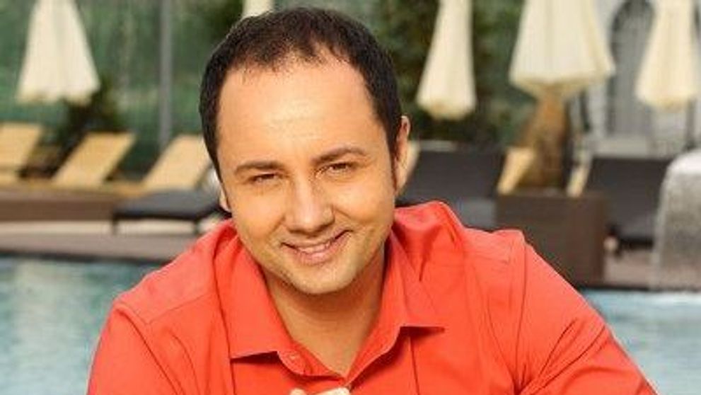 Catalin Maruta se joaca de-a primarul. Afla ce fel de asistenta si-ar dori :)