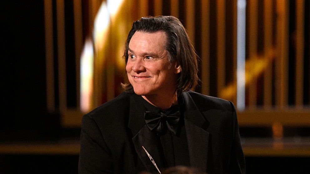 “Arată grozav!” Un celebru chirurg estetician îi ia apărarea lui Jim Carrey, după ce fanii l-au acuzat că și-a distrus chipul cu operații estetice