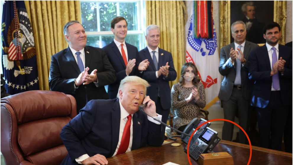 Donald Trump și-a instalat deja un buton roșu în Biroul Oval! Care este scopul comutatorului și de ce stârnește frica tuturor