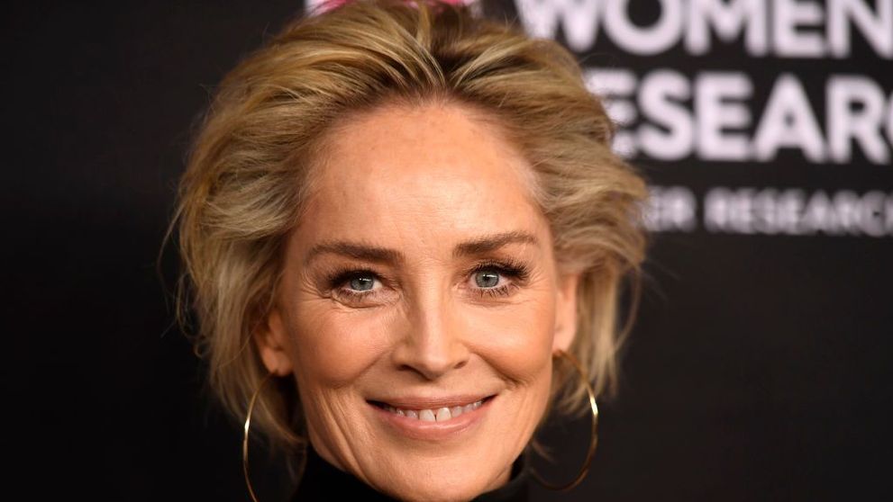Sharon Stone, în costum de baie într-o imagine needitată pe Instagram. Ce i-a impresionat pe fani