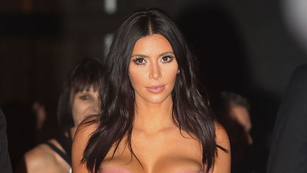 Kim Kardashian, tinta unei glume care a ajuns viral. Cum si-au imaginat americanii ca ar putea fi folosit celebrul posterior al vedetei