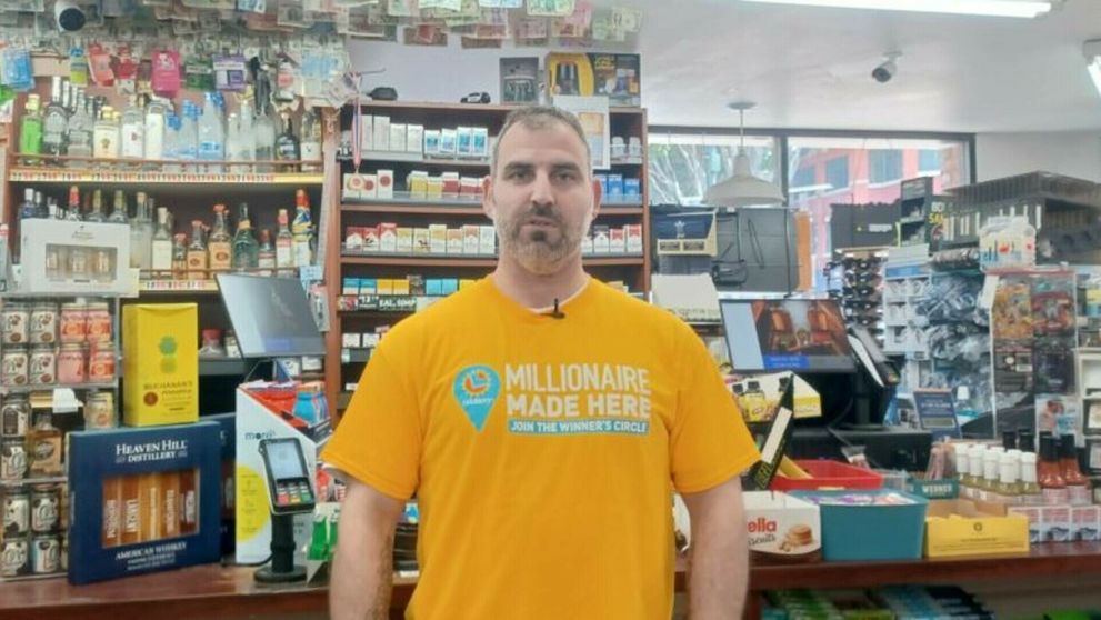 Un om fără adăpost a câștigat 1 milion de dolari la loterie! Cum a reacționat când a aflat și ce are de gând să facă cu banii