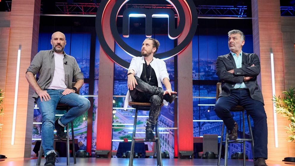 Ajunși în Top 10 MasterChef, între concurenți nu mai este loc de prietenie: „Sunt mai pregătită,ar trebui să merg eu la balcon”
