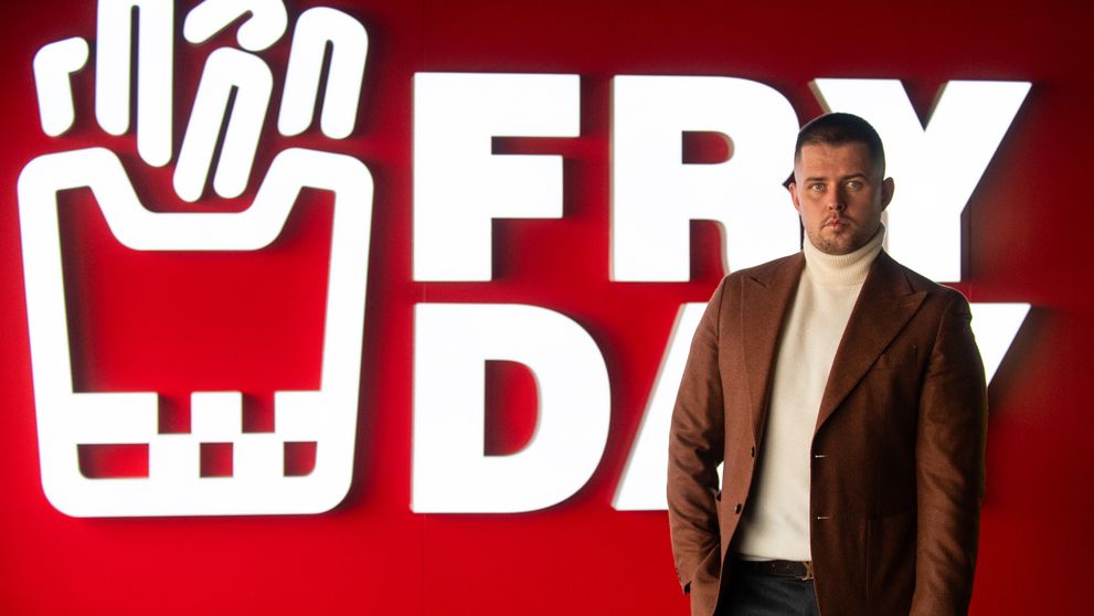Fondatorul unui brand românesc de fast food devine, în această seară, Șef sub acoperire cu un gând clar: ”Mă va ajuta să am o imagine și mai clară”