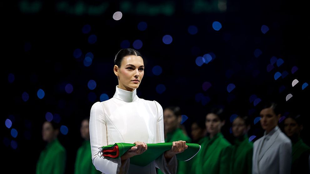 Bruneta superbă care a defilat pe scena Jocurilor Olimpice este iubita lui DiCaprio. Vittoria Ceretti, admirată de lumea întreagă
