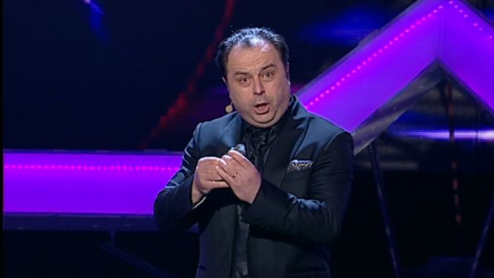 O persoana care are mai multe talente se numeste, clar, Sorin. Publicul l-a aplaudat minute in sir pentru prestatia lui