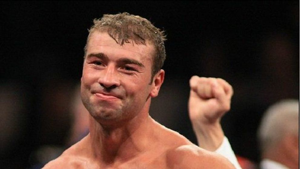 Lucian Bute a devenit tătic. Primele imagini cu fiul său și numele bebelușului au strâns mii de like-uri pe Facebook
