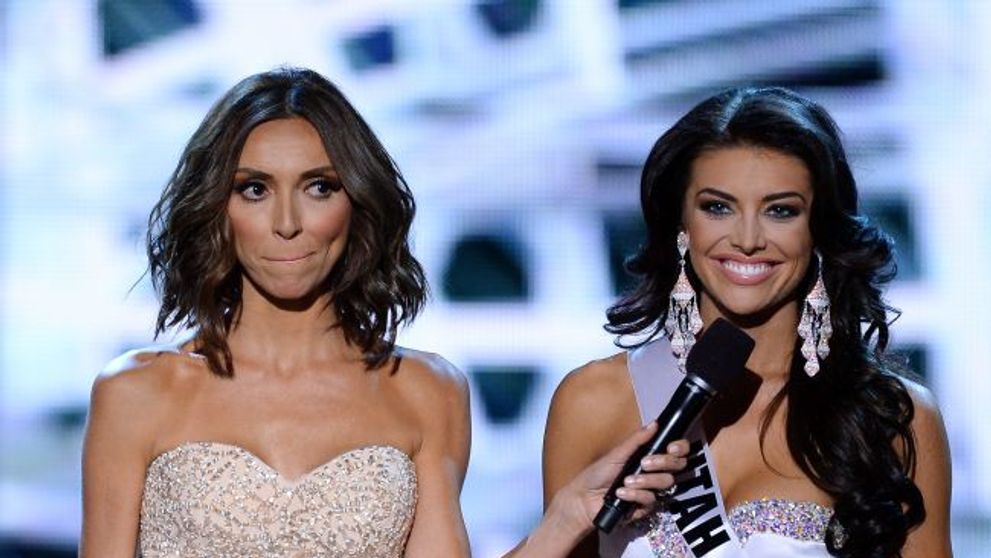 Este frumoasa, dar nu si isteata. Milioane de oameni s-au amuzat de raspunsul dat de aceasta participanta la Miss SUA la o intrebare simpla