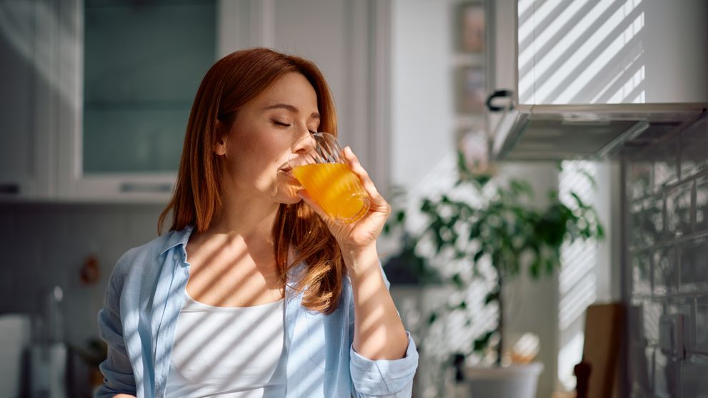 Alimentele aparent sănătoase ne atacă dinții. Ce spune medicul stomatolog să eviți!