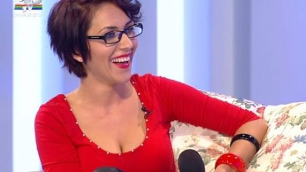 Are numai 21 de ani si vrea in filme pentru adulti. Ce bruneta din Romania a facut o declaratie socanta