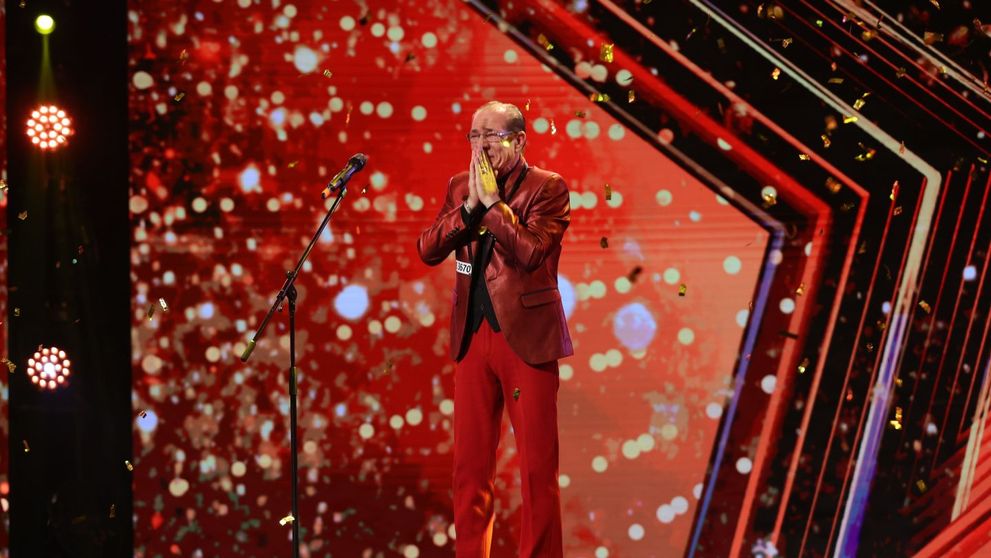 Un artist de 72 de ani a convins-o pe Andra să apese Golden Buzz-ul: 