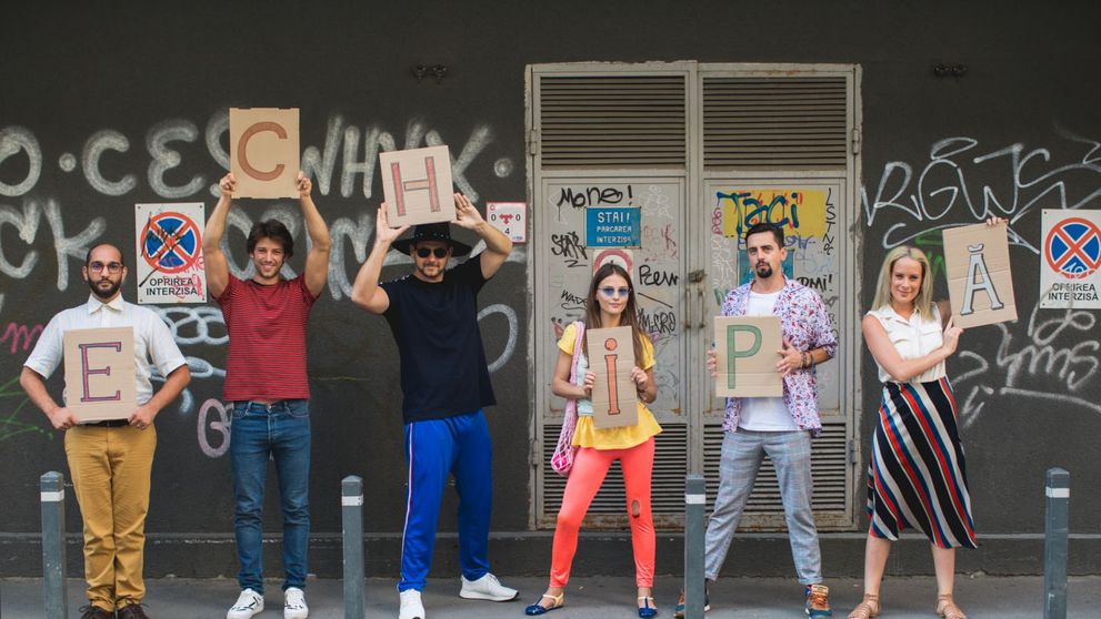 Aseară, comedia a cucerit România! Milioane de români au urmărit serialele Las Fierbinți și Triplusec!