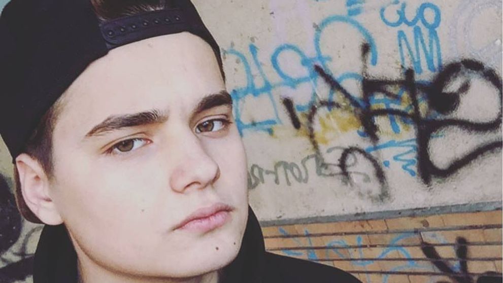 Selly și-a donat camera cu care a început să facă vlogging