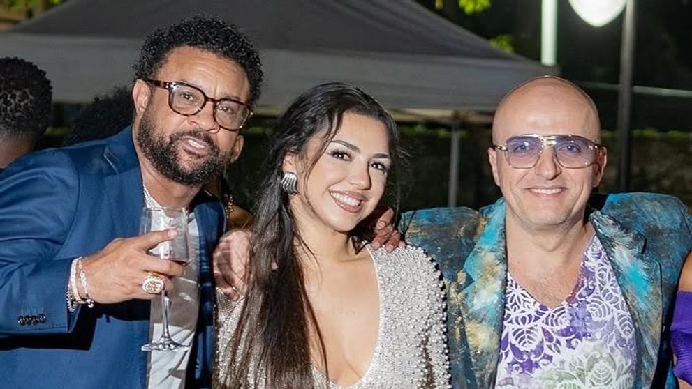 După ce a colaborat cu celebrul Shaggy la piesa „Move”, LavBbe lansează o nouă versiune a piesei „MOJO”, alături de Costi și Kemar Highcon