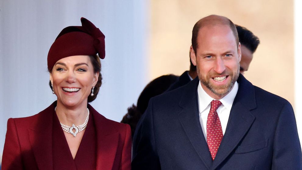 Kate Middleton și Prințul William au postat felicitarea de Crăciun în care apar și cei trei copii ai lor. Viitoarea regină, mărturisiri emoționante despre anul care se încheie: „Cel mai greu”
