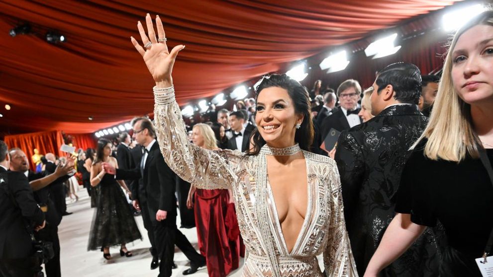 Oscar 2023. De ce COVORUL ROȘU și-a schimbat culoarea pentru prima oară, după 62 de ani