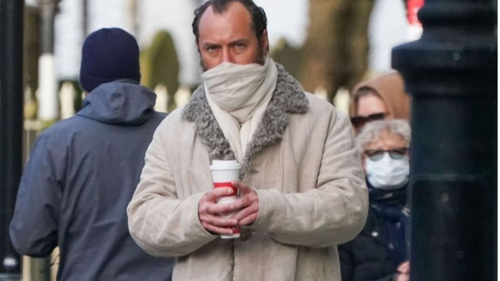 Miliția Modei by Costi Diță: ”Dacă mă îmbrăcam eu așa, îmi dădea lumea bani pe stradă”