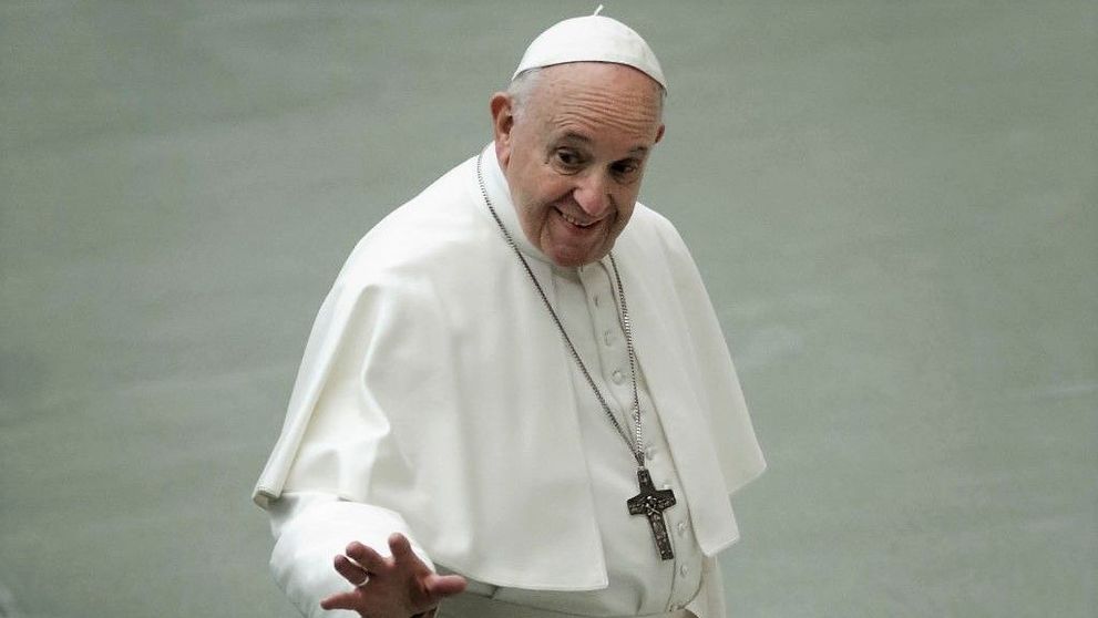 Cine e artistul care l-a bătut pe Papa Francisc la postările pe Instagram. Ce record a stabilit