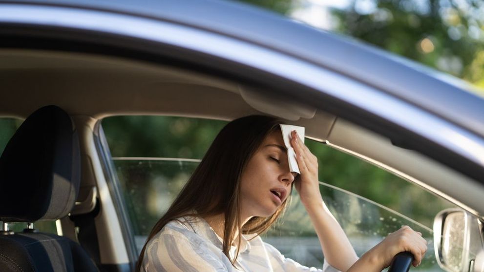 Truc viral pe TikTok! Cum să-ți răcorești mașina în câteva secunde, fără să dai drumul la aerul condiționat