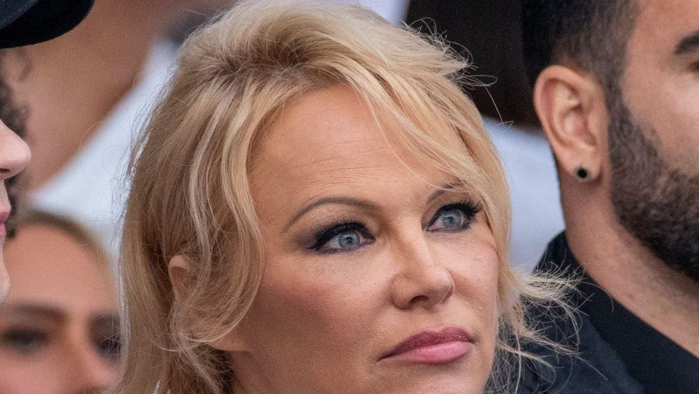 Pamela Anderson, scandal cu soțul de 12 zile. „Nu există prost mai mare ca un prost bătrân”