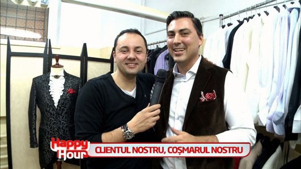 Vezi ce costum oribil a trebuit sa creeze Alexandru Ciucu!