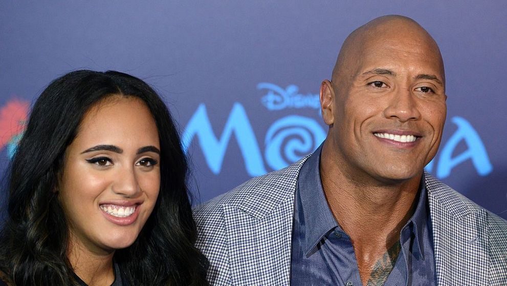 Așa tată, așa fiică! Fata cea mare a lui Dwayne Johnson și-a făcut debutul în wrestlingul profesionist