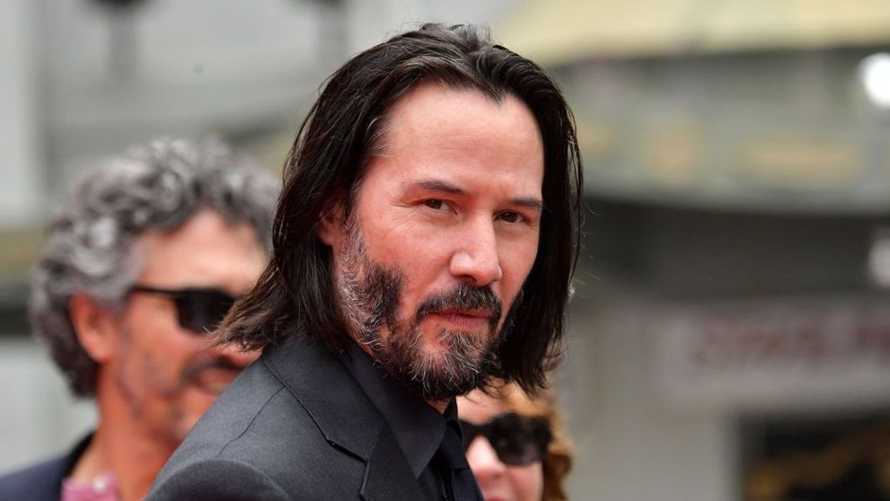 Keanu Reeves a donat 70% din salariul primit pentru Matrix. Unde au mers banii
