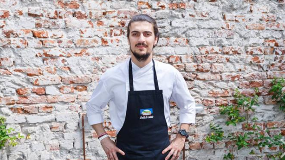 VIDEO Chef Petricean alături de mama lui, povești de familie