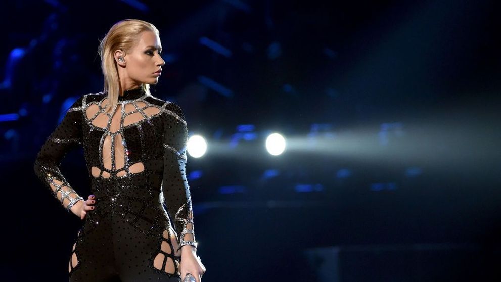 Iggy Azalea, apariție spectaculoasă la o ieșire în Beverly Hills. Cum arată ținuta cu care a atras atenția