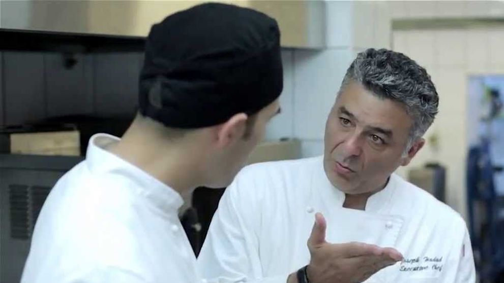 Detaliile pe care putini le cunosc despre Joseph Hadad. Ce urmeaza in cariera sa si cum isi petrece timpul liber