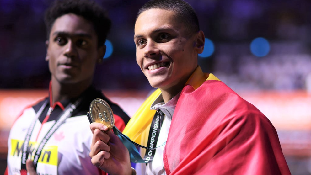David Popovici, premii în bani pe măsura medaliilor de aur câștigate la Campionatul Mondial de Natație