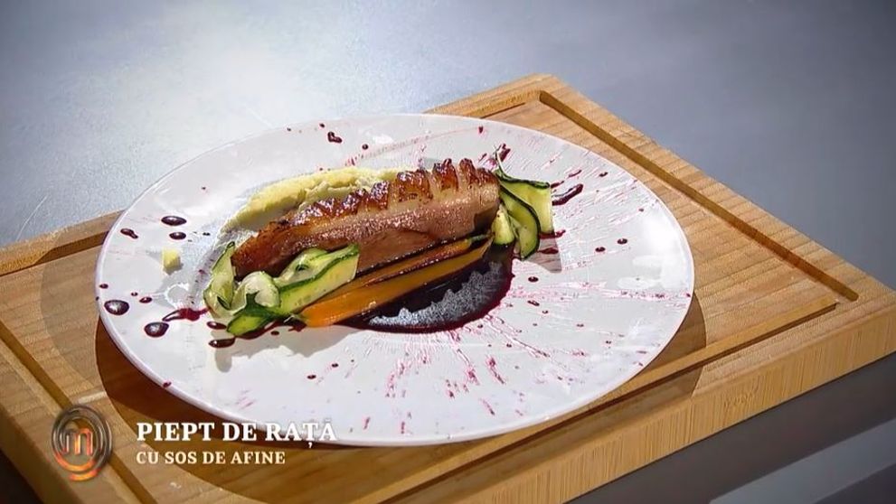 Masterchef 2024, 1 octombrie. Mădălina Irimia - Rață cu sos de afine și piure de păstârnac