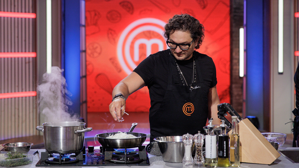 Masterchef: Restul e plăcere. Ficat în stil venețian cu piure (Dumitrescu)