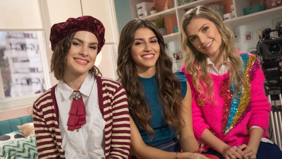 ”BIA”, un nou serial pentru copii și adolescenți la Disney. Mesajul actorilor pentru telespectatorii din România