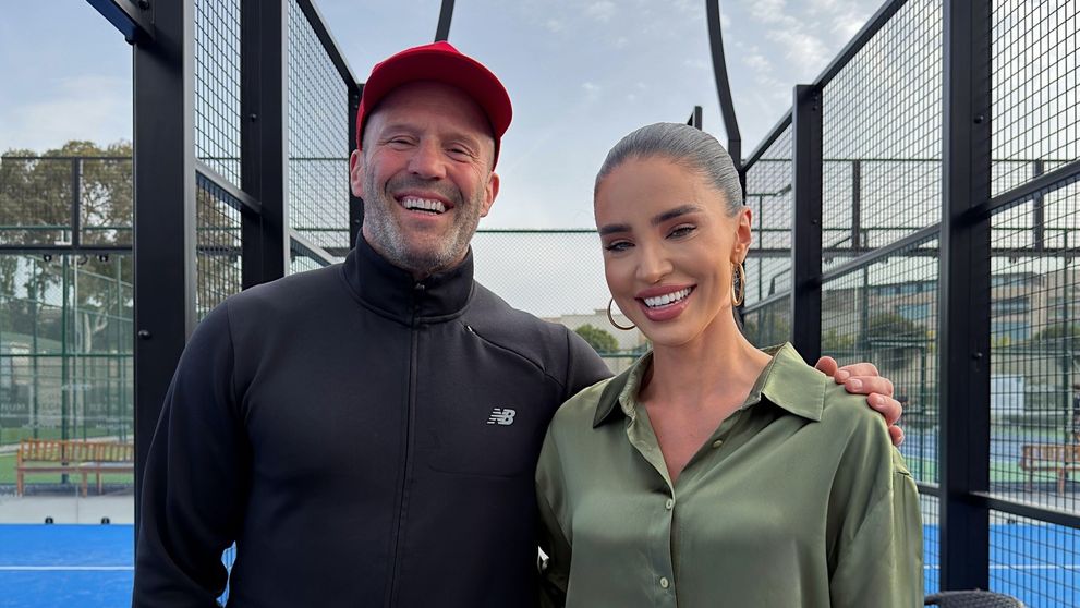 Adelina Pestrițu, alături de Jason Statham în vacanță: “Bravo, măi, vine Statham în Turcia și tu apari în pijamale!”