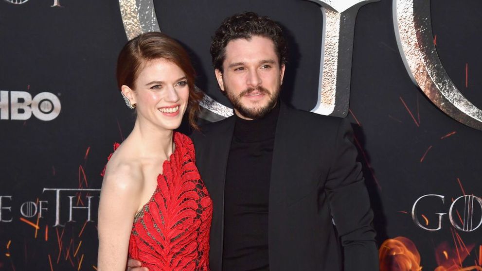 Kit Harrington a devenit tată. Soția lui, actrița Rose Leslie, a născut un băiat