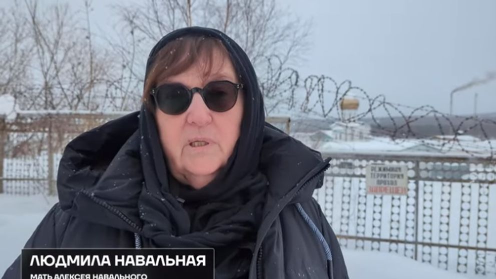 Mama lui Alexei Navalnîi cere disperată trupul fiului ei 