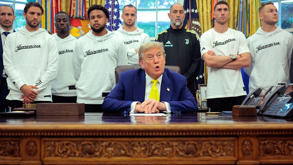 Donald Trump i-a șocat pe fotbaliștii de la FIFA Club World Cup, cu o întrebare trăsnită. Ce le-a spus oaspeților din Biroul Oval: ”Credeți că o femeie ar putea să...”