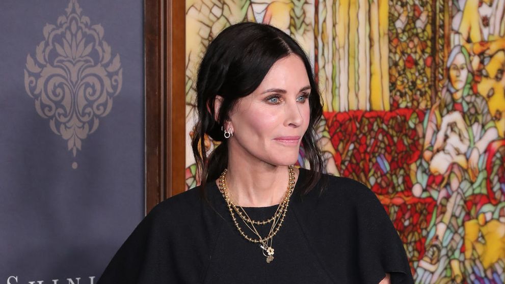 Reacția lui Courteney Cox după moartea lui Matthew Perry. Colega din „Friends” a postat o fotografie emoționantă